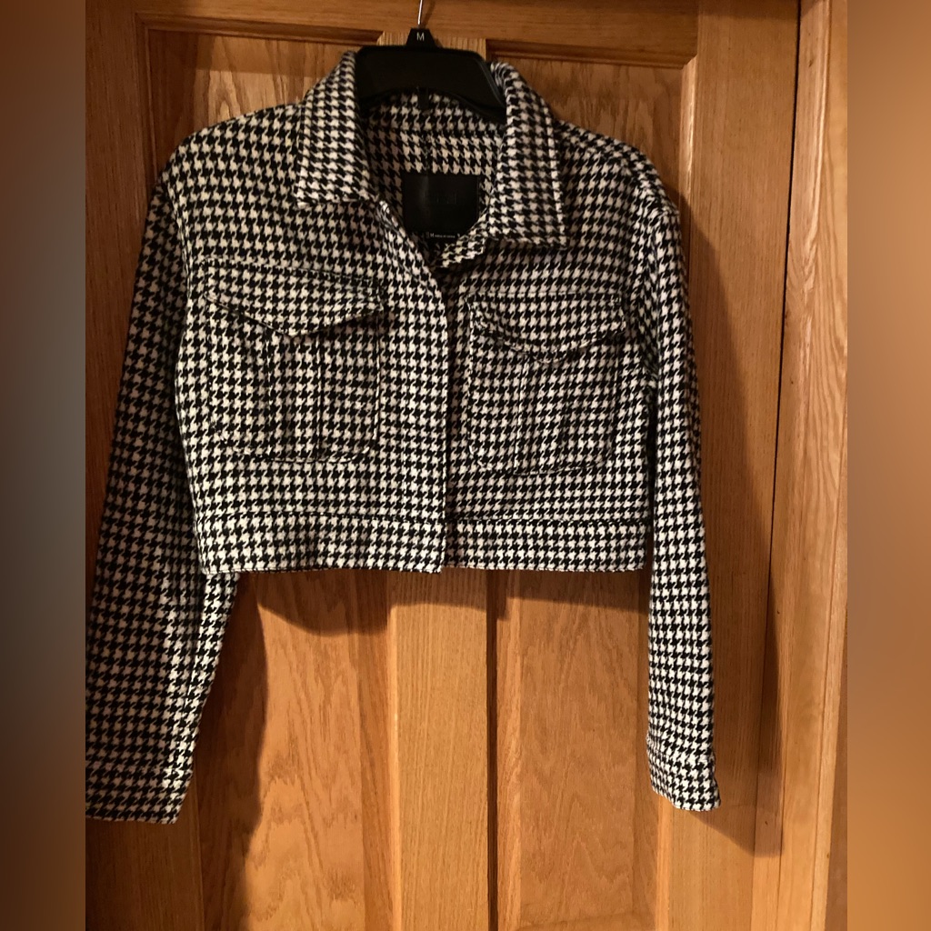 Bbj Cropped Jacket.